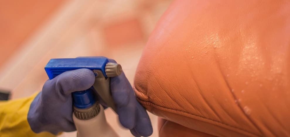 Химчистка кожаного дивана Химчистка кожаного дивана